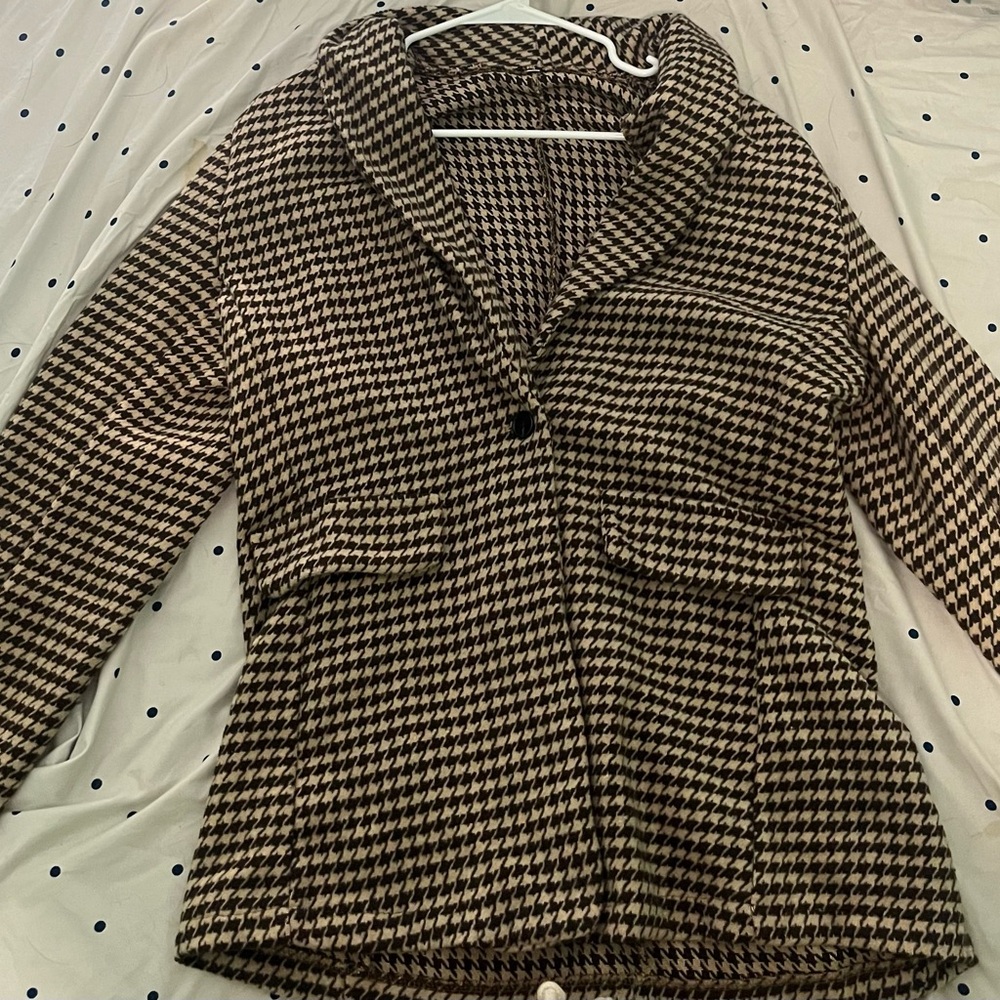 Moodie Brown Checkered Blazer